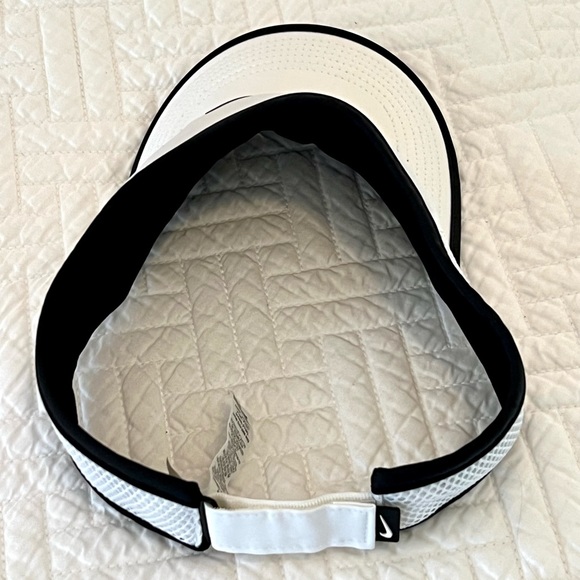 Nike Dri-Fit Featherlight Aerobill Visor Hat White Golf Running Tennis Adult OS - Picture 7 of 10